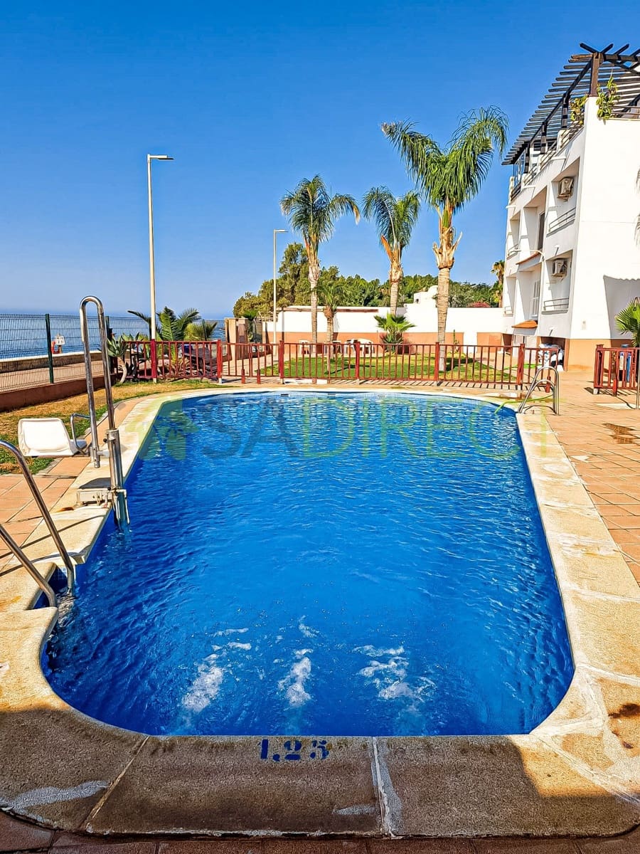 2 makuuhuone Asunto vuokrattavana paikassa Polopos mukana uima-altaan 
autotalli - 660 € (Ref: 9751613)