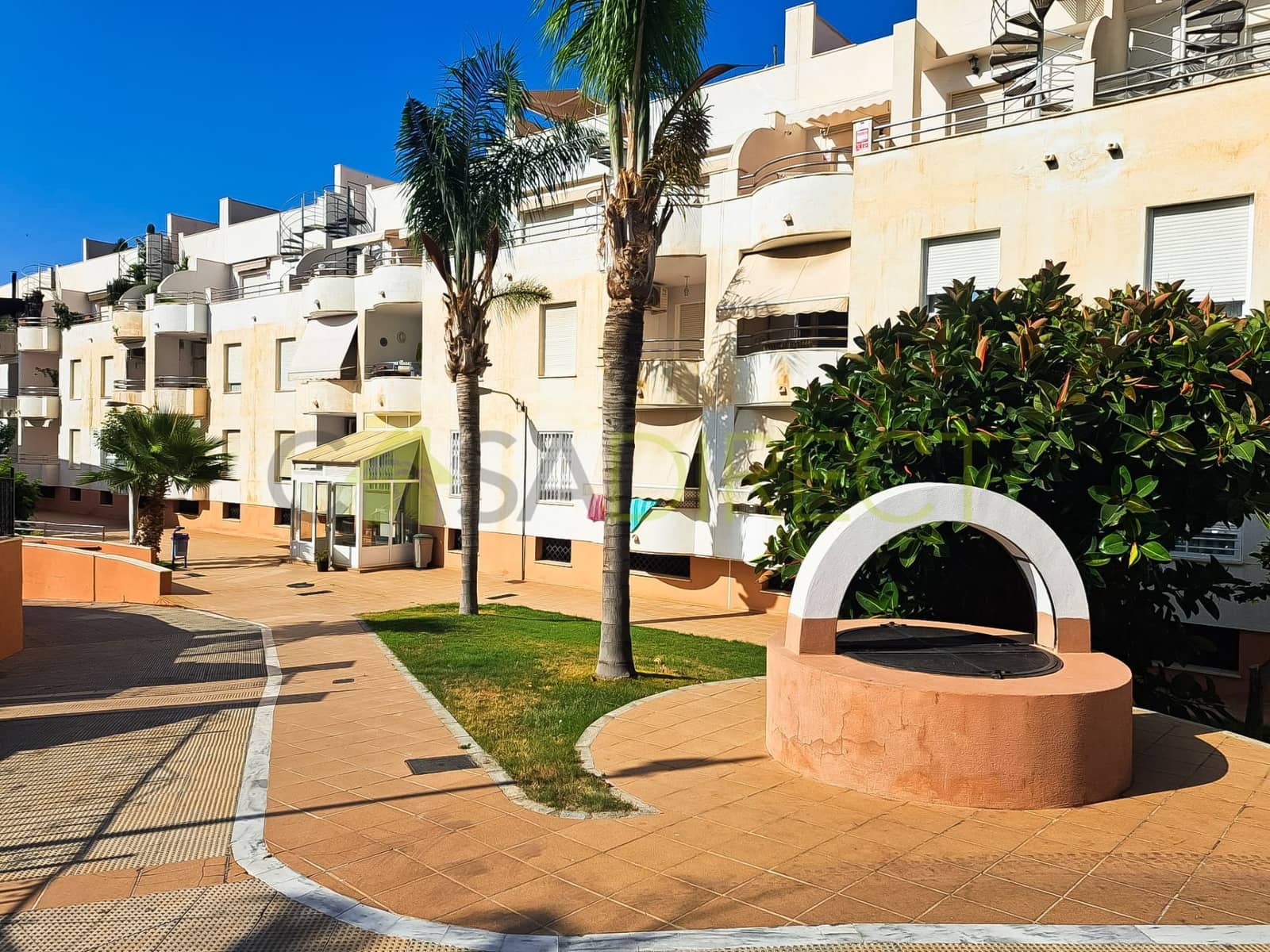 2 makuuhuone Asunto vuokrattavana paikassa Polopos mukana uima-altaan 
autotalli - 660 € (Ref: 9751613)