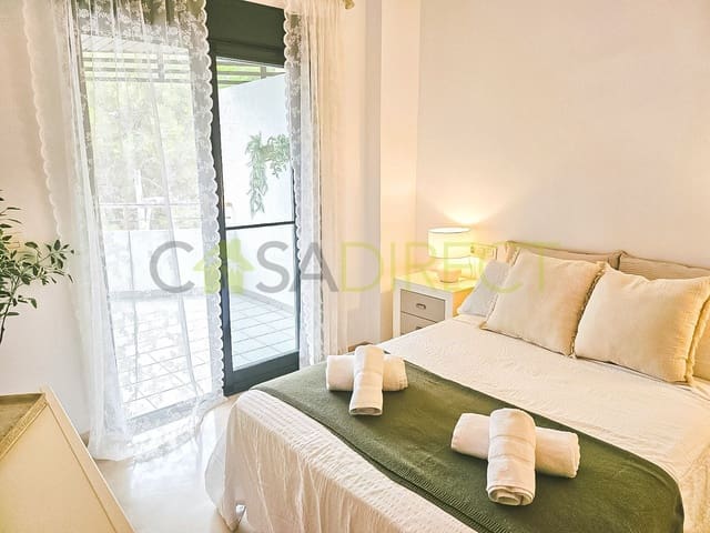 2 soveværelse Lejlighed til leje i Roquetas de Mar med swimmingpool garage - € 860 (Ref: 9755342)