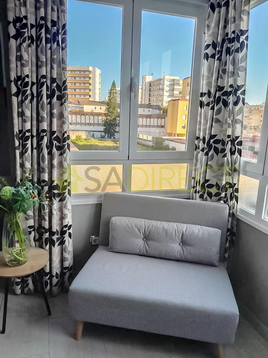 Estudio en Torre del Mar en alquiler con piscina - 780 € (Ref: 9772701)