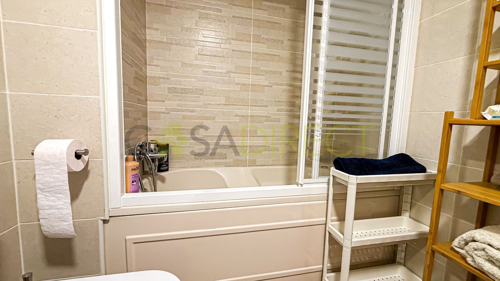 4 soverom Leilighet til leie i Malaga by med svømmebasseng garasje - € 2 200 (Ref: 9777656)