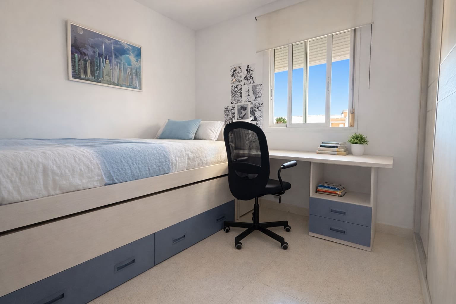 4 bedroom Apartment for rent in Malaga city with pool garage - € 2,200 (Ref: 9777656)