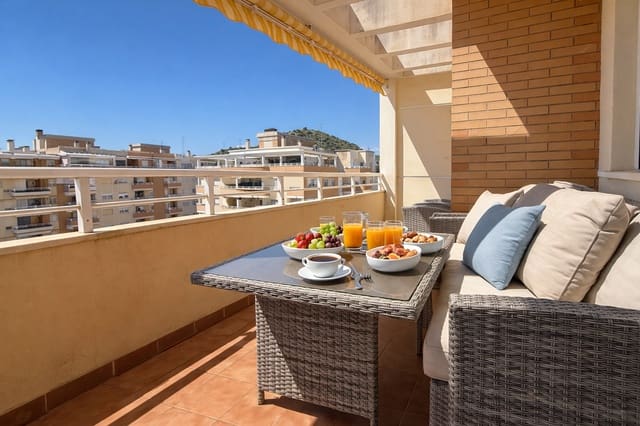 4 slaapkamer Appartement te huur in Teatinos, Málaga stad met zwembad garage - € 2.200 (Ref: 9777656)
