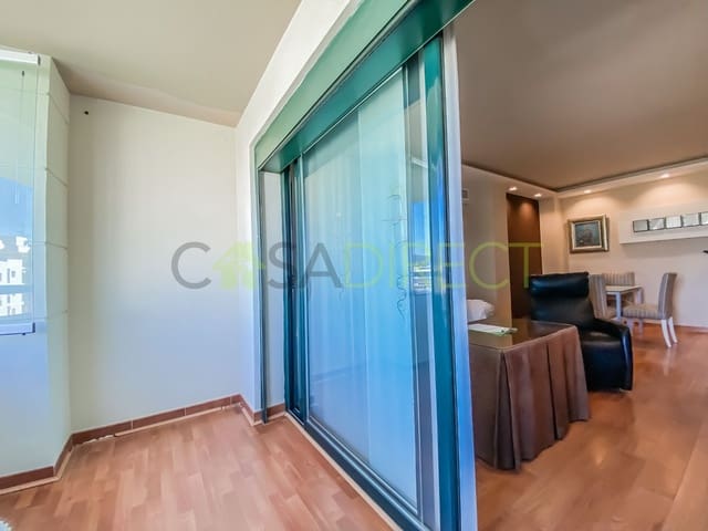 Appartement de 3 chambres à louer à Vélez-Málaga avec garage - 1 200 € (Ref: 9811216)