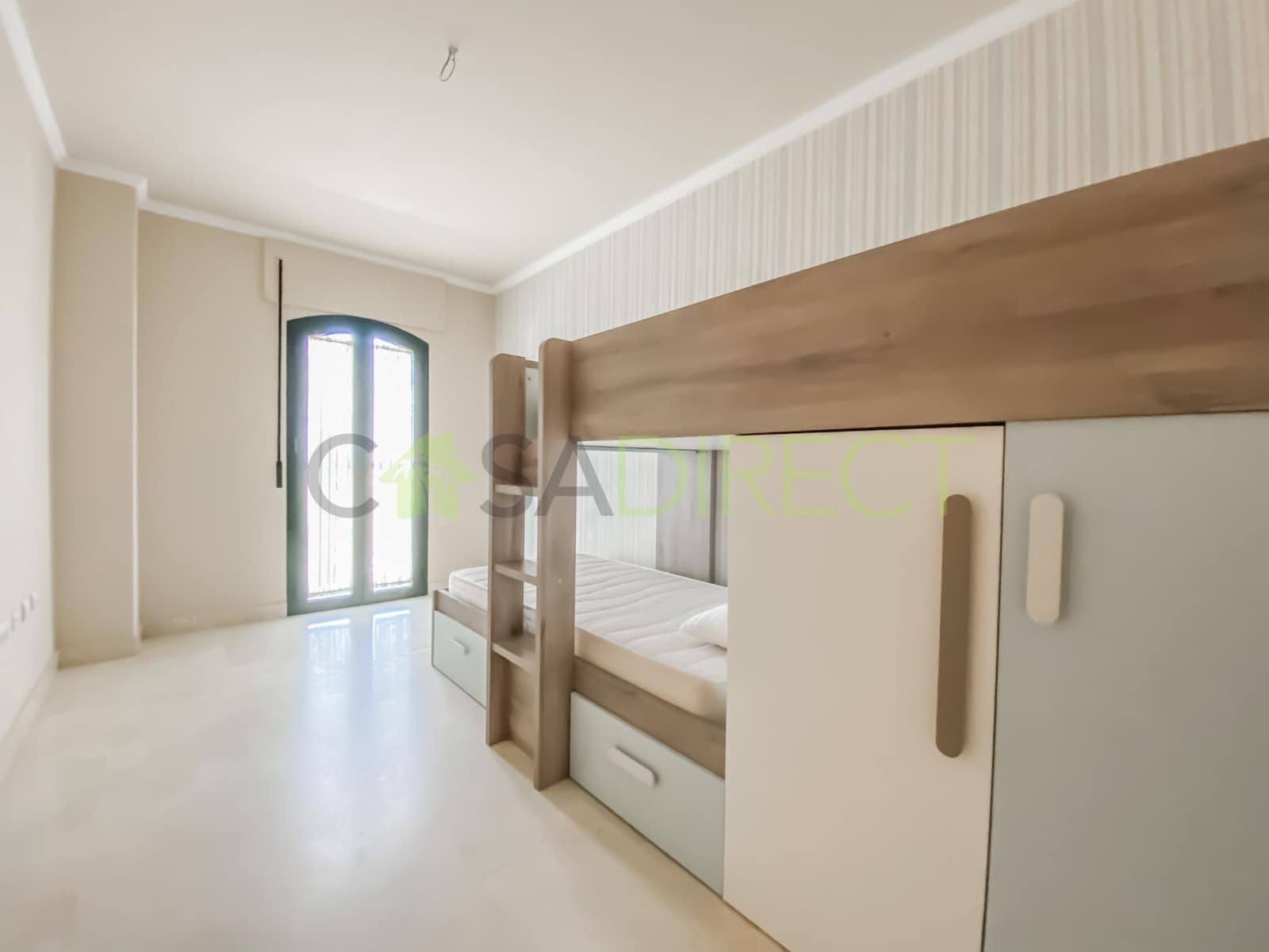 Appartement de 3 chambres à louer à Velez-Malaga avec garage - 1 200 € (Ref: 9811216)