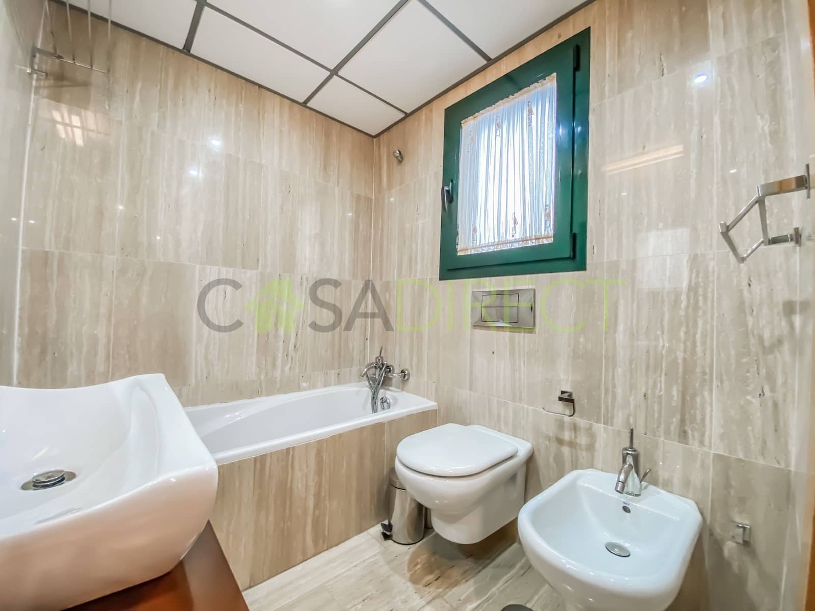 Appartement de 3 chambres à louer à Velez-Malaga avec garage - 1 200 € (Ref: 9811216)