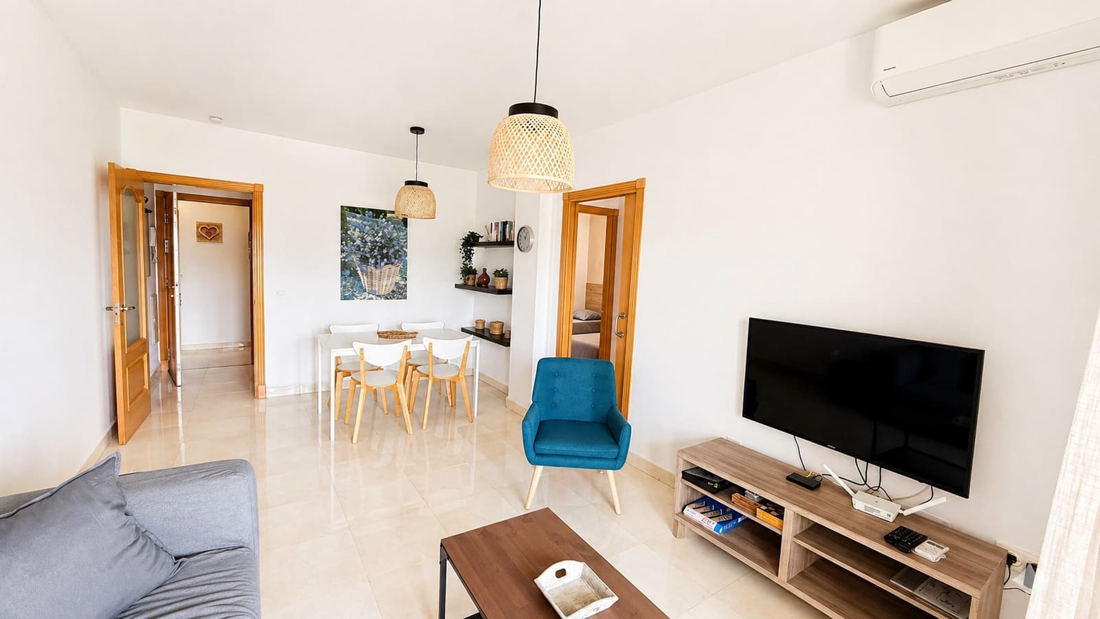 Apartamento de 2 habitaciones en Nerja en alquiler - 1.200 € (Ref: 9812960)