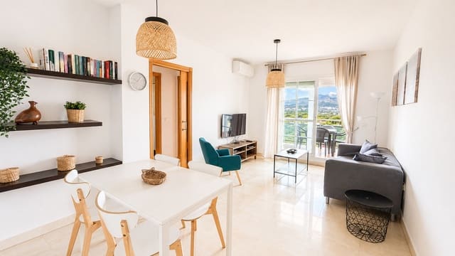 Apartamento de 2 habitaciones en Chaparil - Torrecilla - Punta Lara, Nerja en alquiler - 1.200 € (Ref: 9812960)