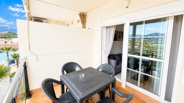 Apartamento de 2 habitaciones en Chaparil - Torrecilla - Punta Lara, Nerja en alquiler - 1.200 € (Ref: 9812960)
