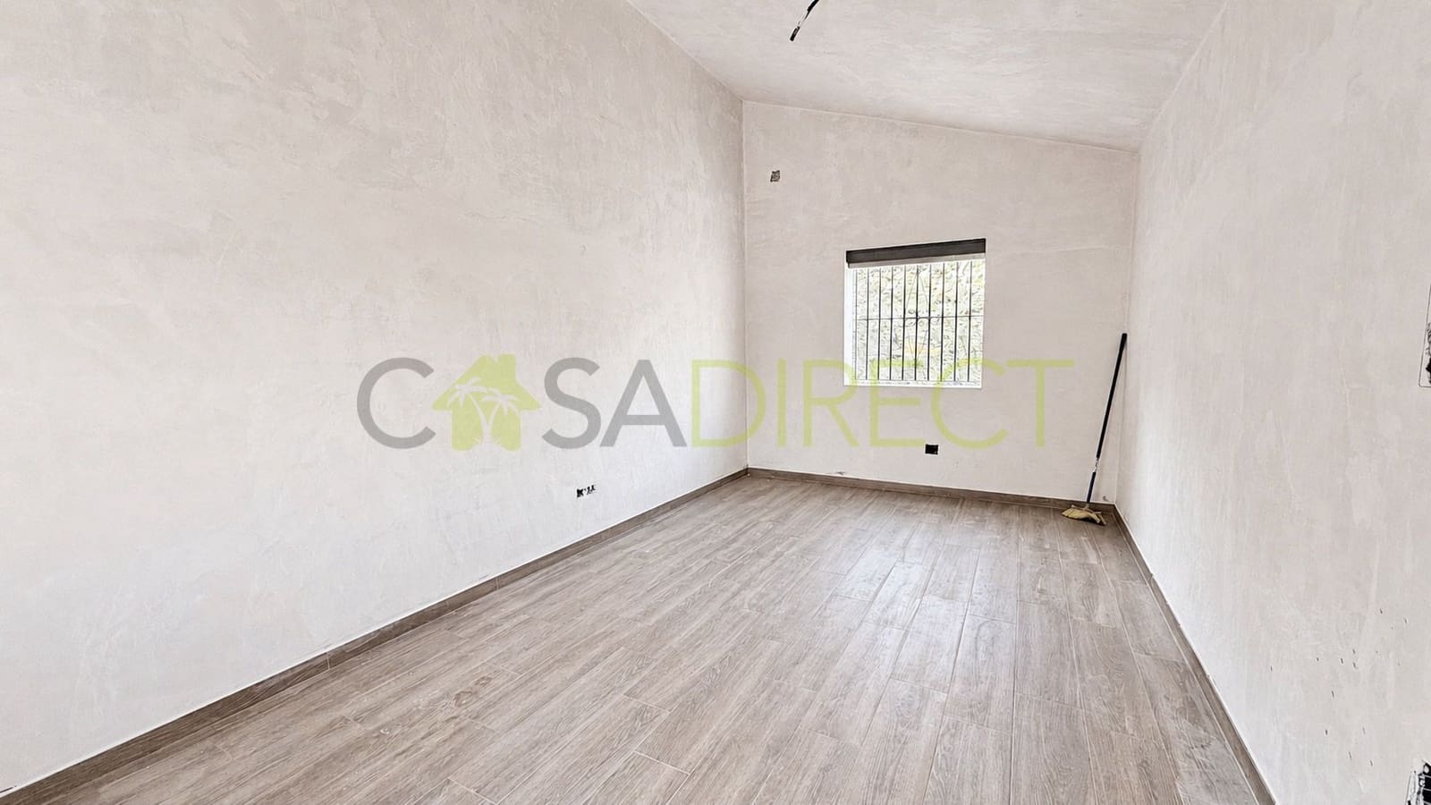 1 makuuhuone Maalaistalo myytävänä paikassa Torrox - 130 000 € (Ref: 9816998)