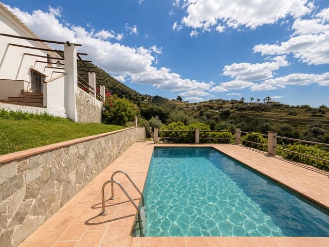 2 sovrum Villa att hyra i Frigiliana med pool garage - 1 300 € (Ref: 9828295)
