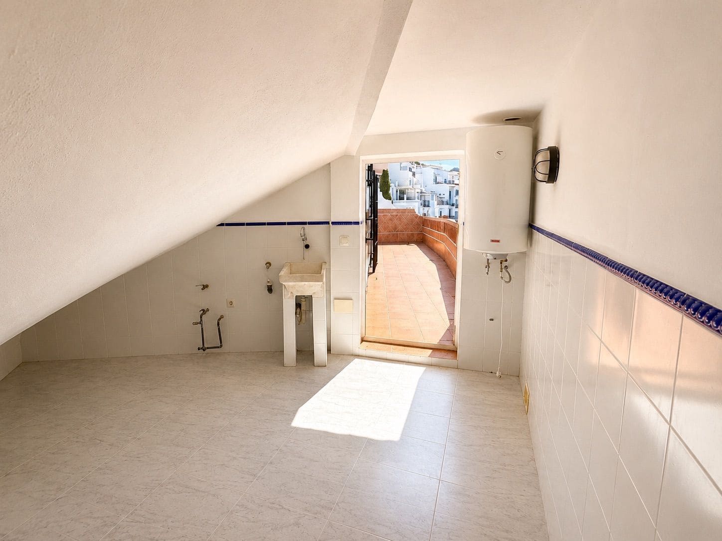 3 camera da letto Casa da affittare in Frigiliana - 1.100 € (Rif: 9828296)