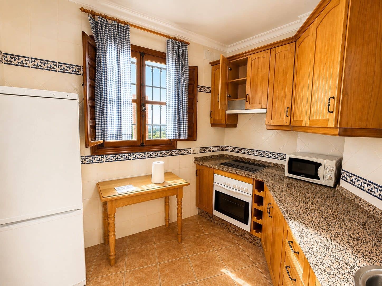 3 camera da letto Casa da affittare in Frigiliana - 1.100 € (Rif: 9828296)