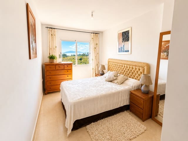 2 slaapkamer Appartement te huur in Benajarafe, Vélez-Málaga met zwembad - € 950 (Ref: 9833258)