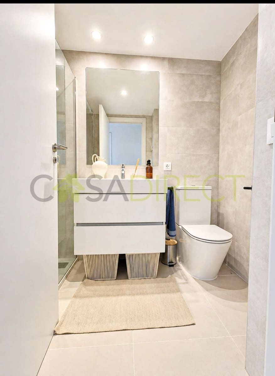Piso de 2 habitaciones en Rincón de la Victoria en alquiler con piscina garaje - 2.500 € (Ref: 9833259)