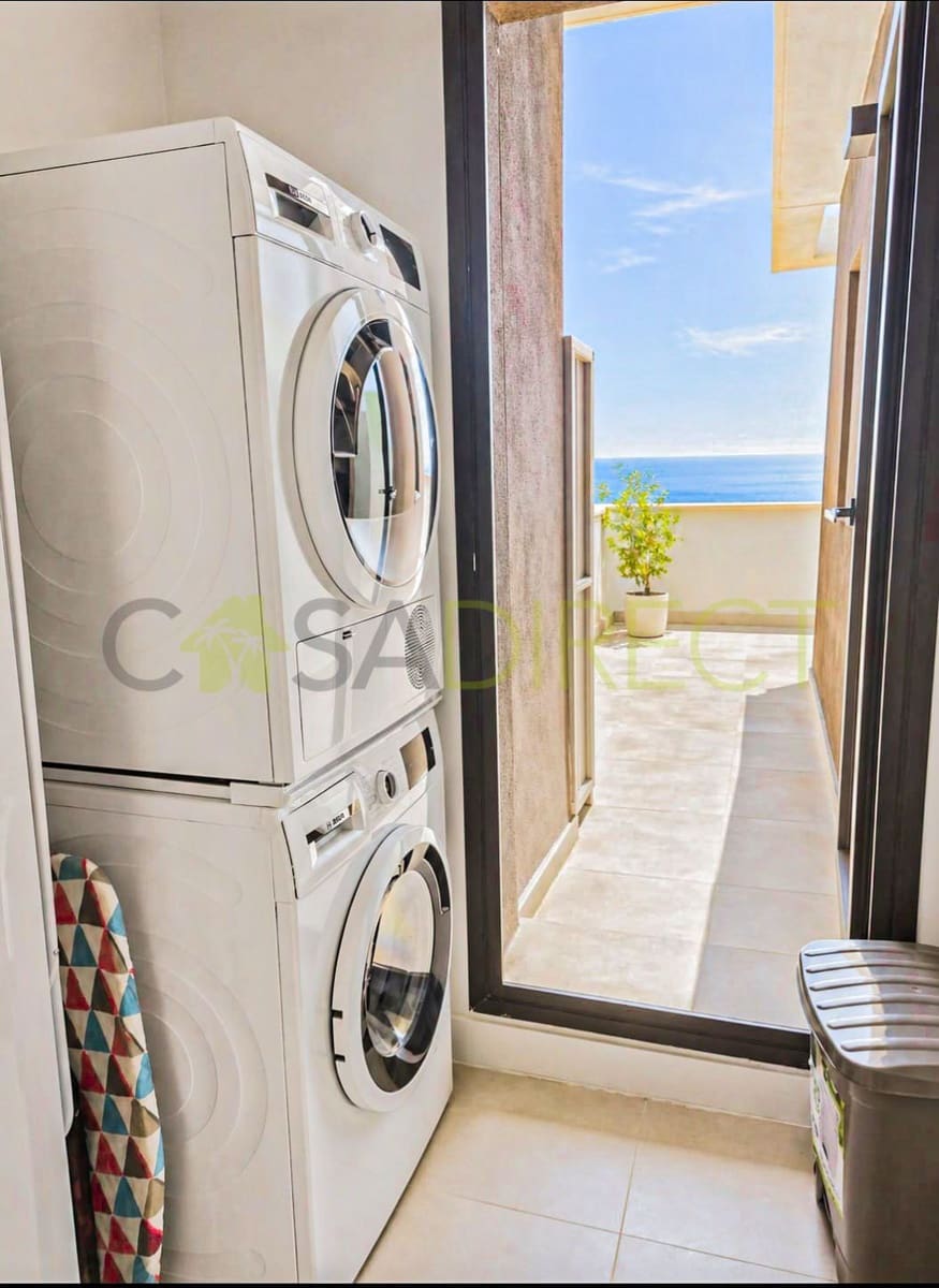 Piso de 2 habitaciones en Rincón de la Victoria en alquiler con piscina garaje - 2.500 € (Ref: 9833259)
