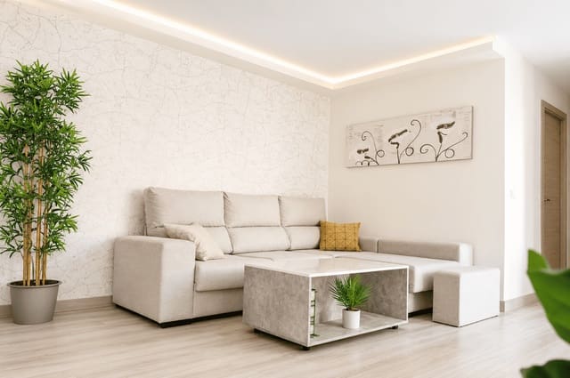 2 bedroom Semi-detached Villa for rent in Puerto Marina, Benalmádena with garage - € 2,490 (Ref: 9838889)