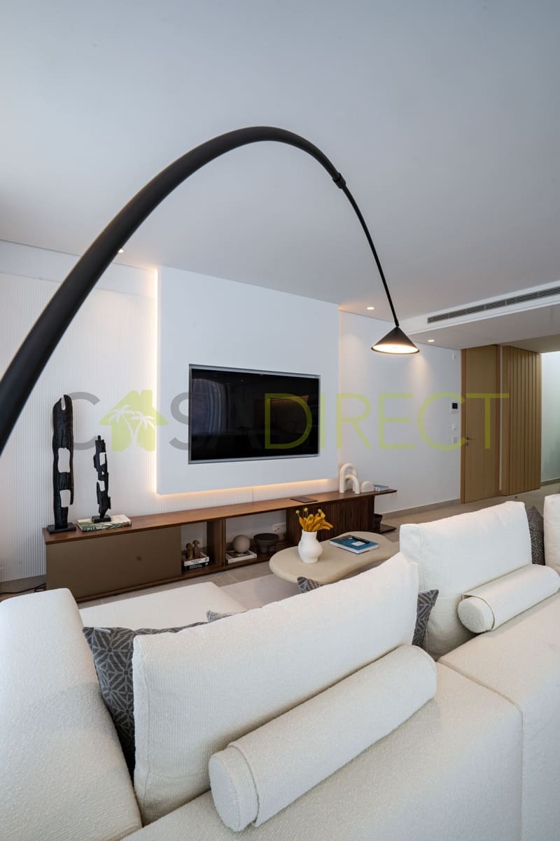 Piso de 4 habitaciones en Benahavís en venta con piscina garaje - 2.598.225 € (Ref: 9838891)