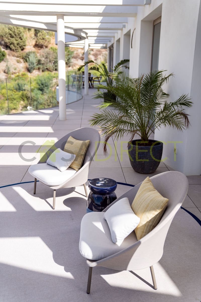 Piso de 4 habitaciones en Benahavís en venta con piscina garaje - 2.598.225 € (Ref: 9838891)