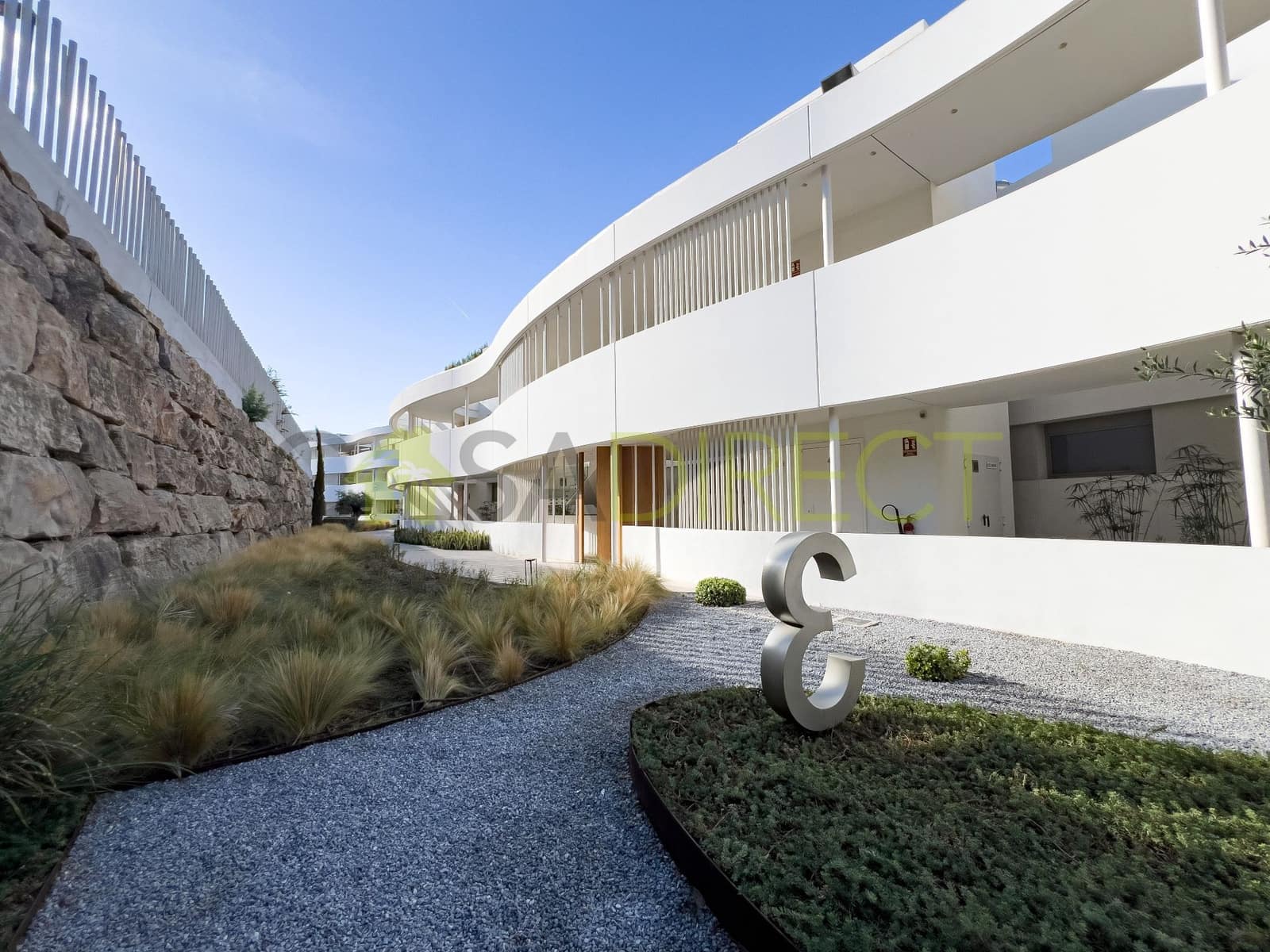 Piso de 4 habitaciones en Benahavís en venta con piscina garaje - 2.598.225 € (Ref: 9838891)