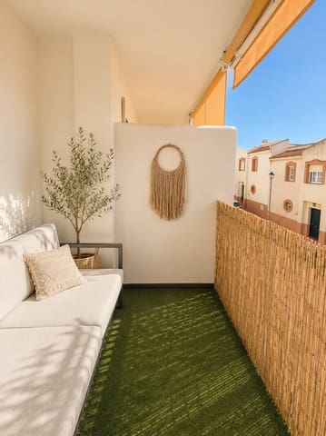 3 bedroom Semi-detached Villa for rent in Hacienda Torrequebrada, Benalmádena with pool garage - € 2,800 (Ref: 9838892)