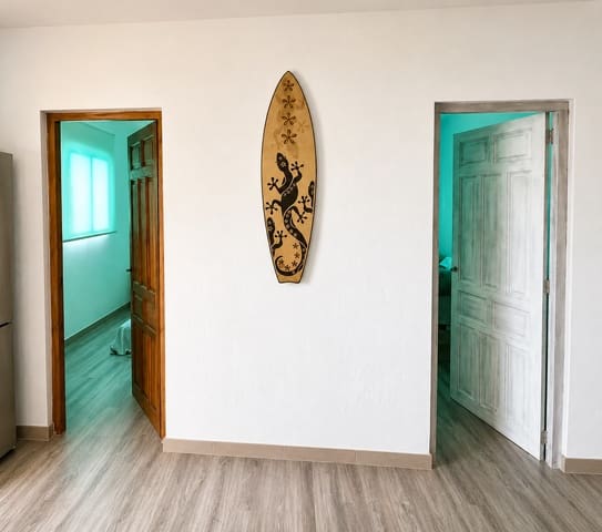 2 sypialnia Willa do wynajęcia w Almuñécar z basenem garażem - 1 500 € (Ref: 9838893)
