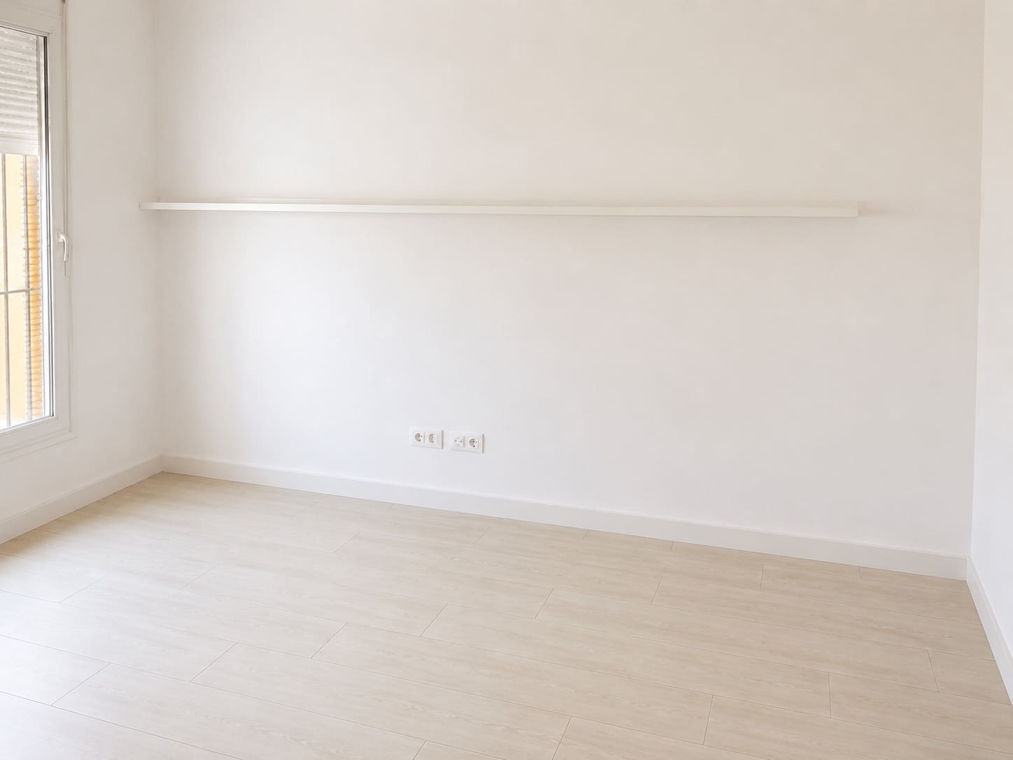 4 bedroom Semi-detached Villa for rent in Campanillas with garage - € 1,900 (Ref: 9854920)