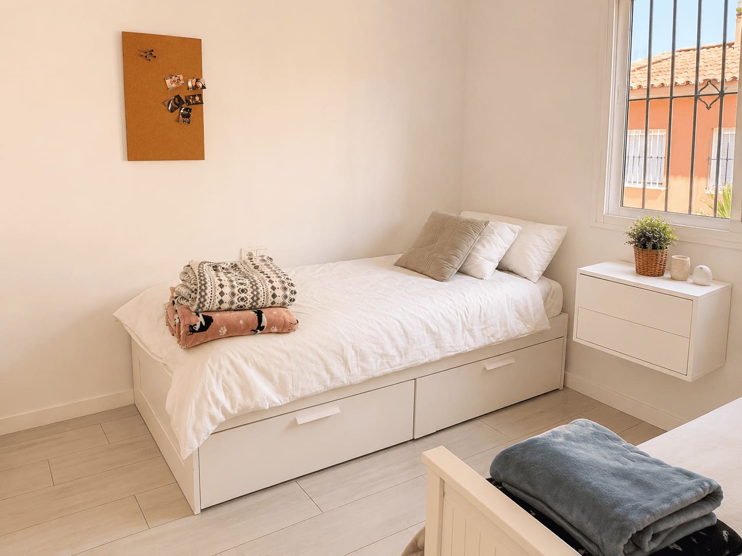 4 bedroom Semi-detached Villa for rent in Campanillas with garage - € 1,900 (Ref: 9854920)
