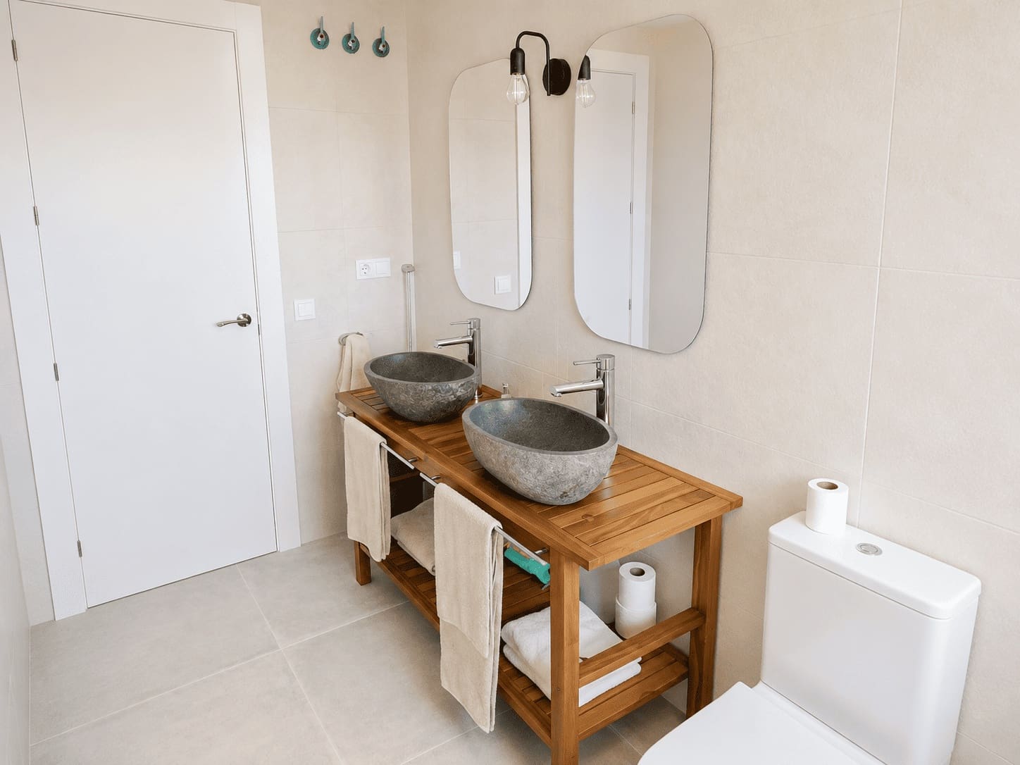 2 bedroom Apartment for rent in Rincon de la Victoria with garage - € 1,980 (Ref: 9858010)