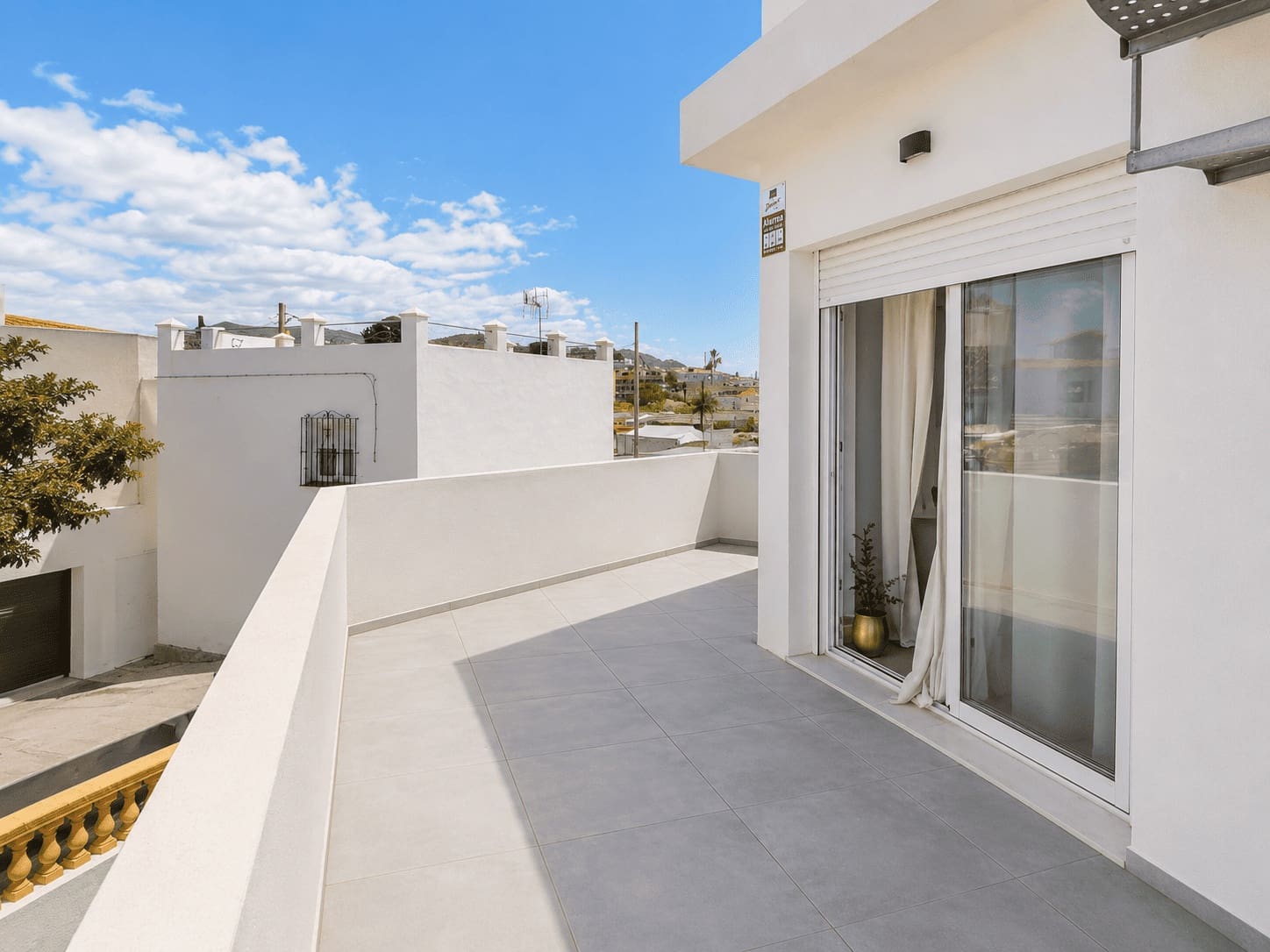2 bedroom Apartment for rent in Rincon de la Victoria with garage - € 1,980 (Ref: 9858010)