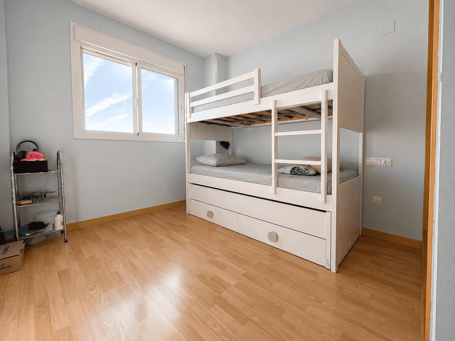 2 bedroom Apartment for rent in Torre del Mar with pool garage - € 1,500 (Ref: 9861532)