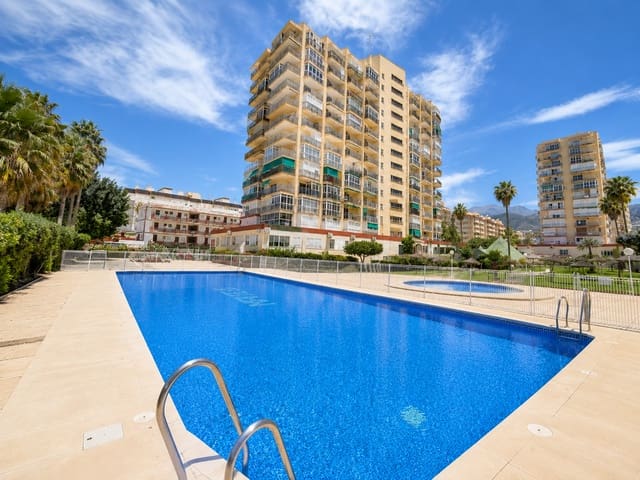 1 makuuhuone Huoneisto vuokrattavana paikassa Solymar, Benalmádena mukana uima-altaan - 1 200 € (Ref: 9861533)