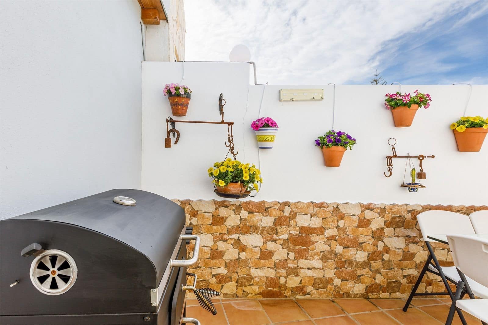 4 Zimmer Villa zu vermieten in Benajarafe mit Pool Garage - 3.800 € (Ref: 9864033)