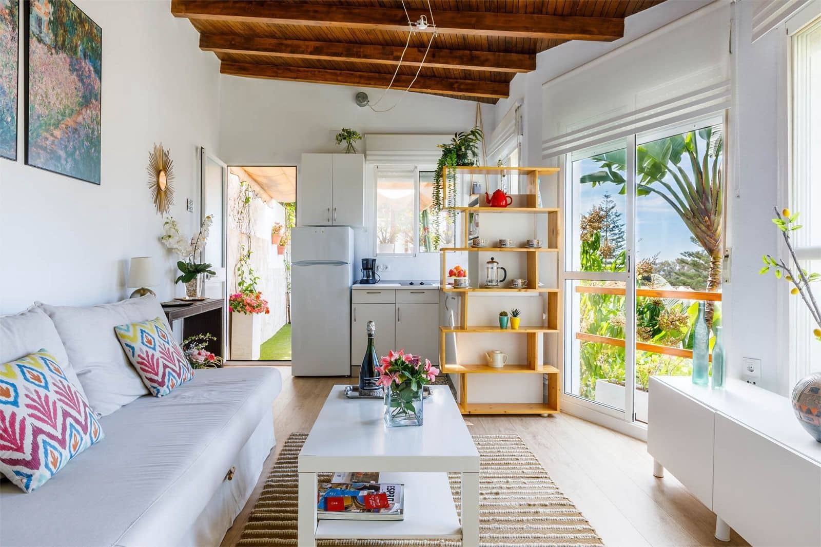 4 Zimmer Villa zu vermieten in Benajarafe mit Pool Garage - 3.800 € (Ref: 9864033)