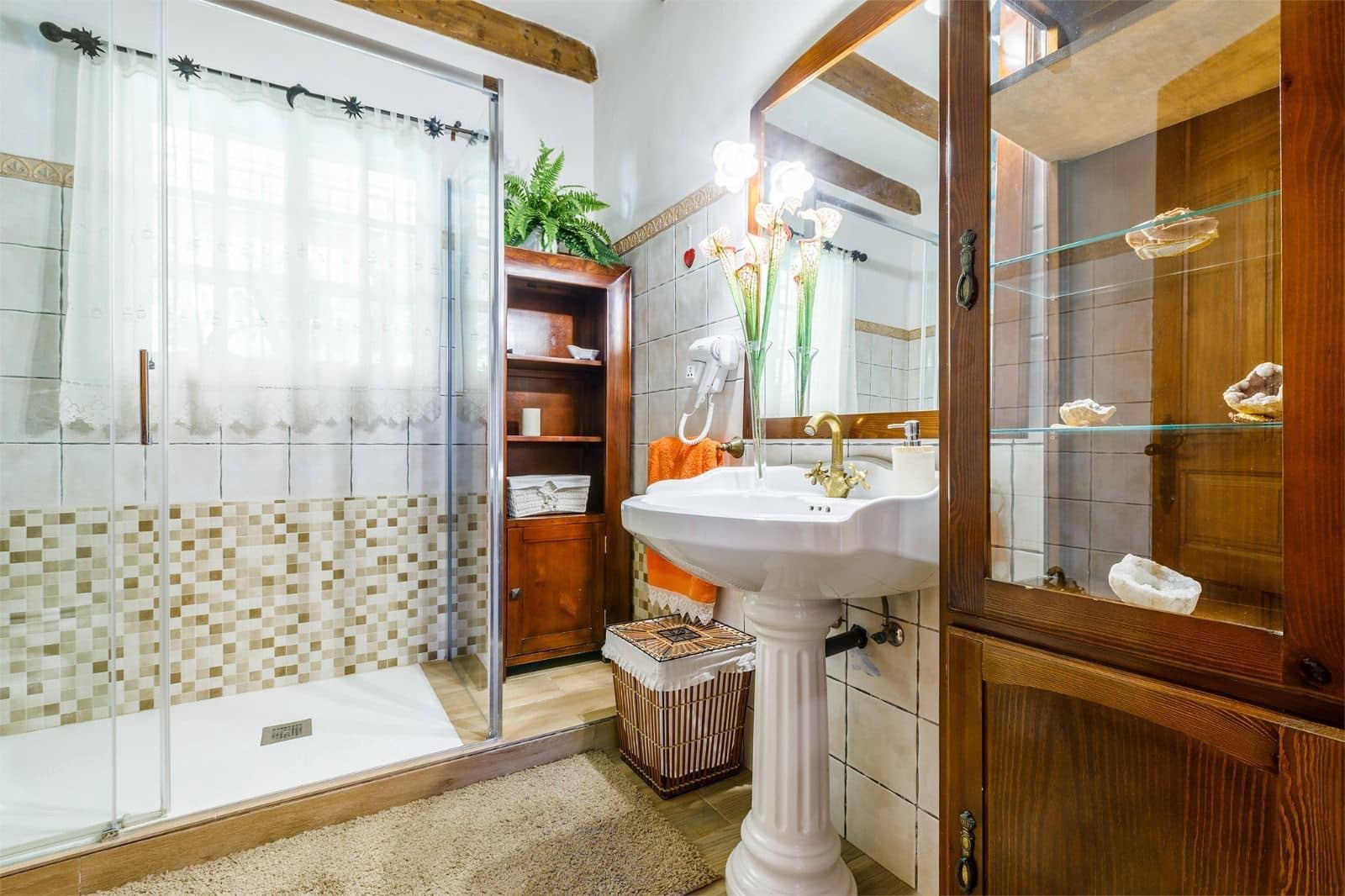 4 Zimmer Villa zu vermieten in Benajarafe mit Pool Garage - 3.800 € (Ref: 9864033)