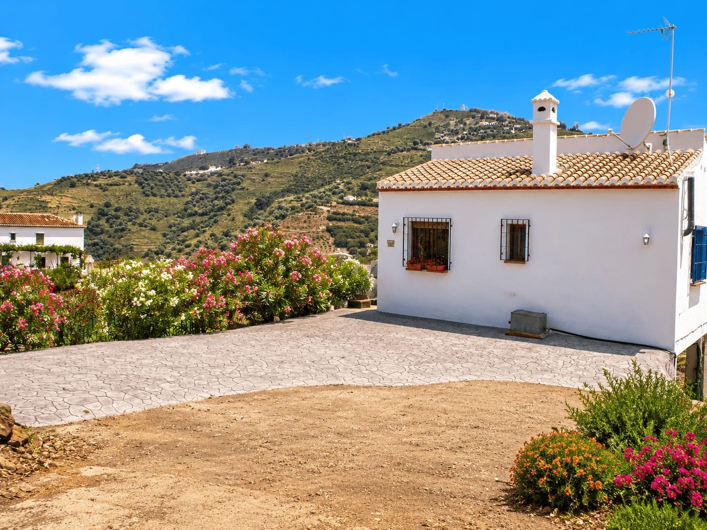 2 quarto Quinta/Casa Rural para venda em Frigiliana com piscina garagem - 299 000 € (Ref: 9864034)