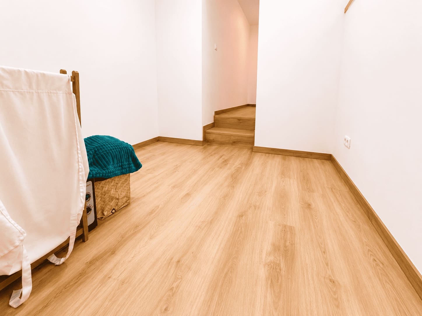 2 bedroom Townhouse for rent in Frigiliana with garage - € 850 (Ref: 9864036)