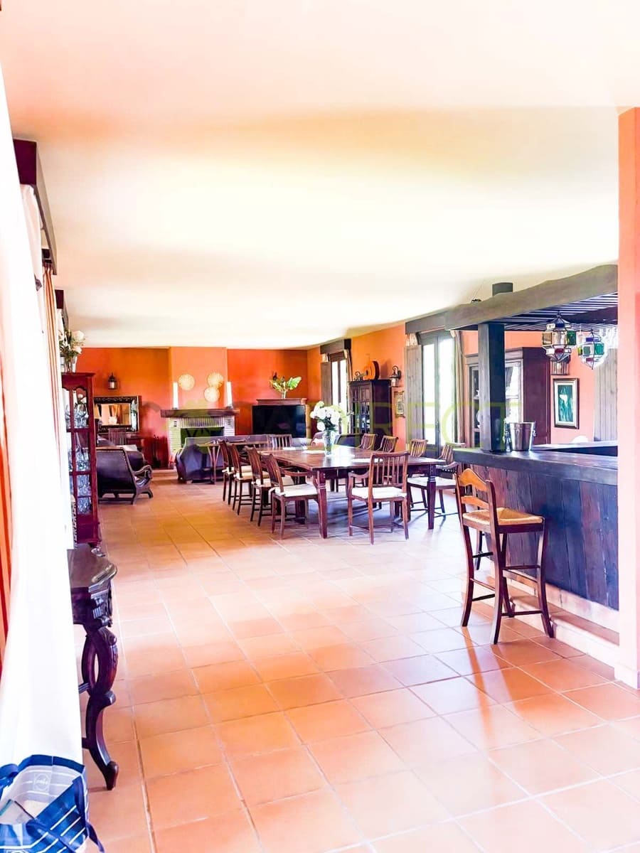 4 soveværelse Finca/Landehus til leje i Mijas med swimmingpool garage - € 4.800 (Ref: 9872954)