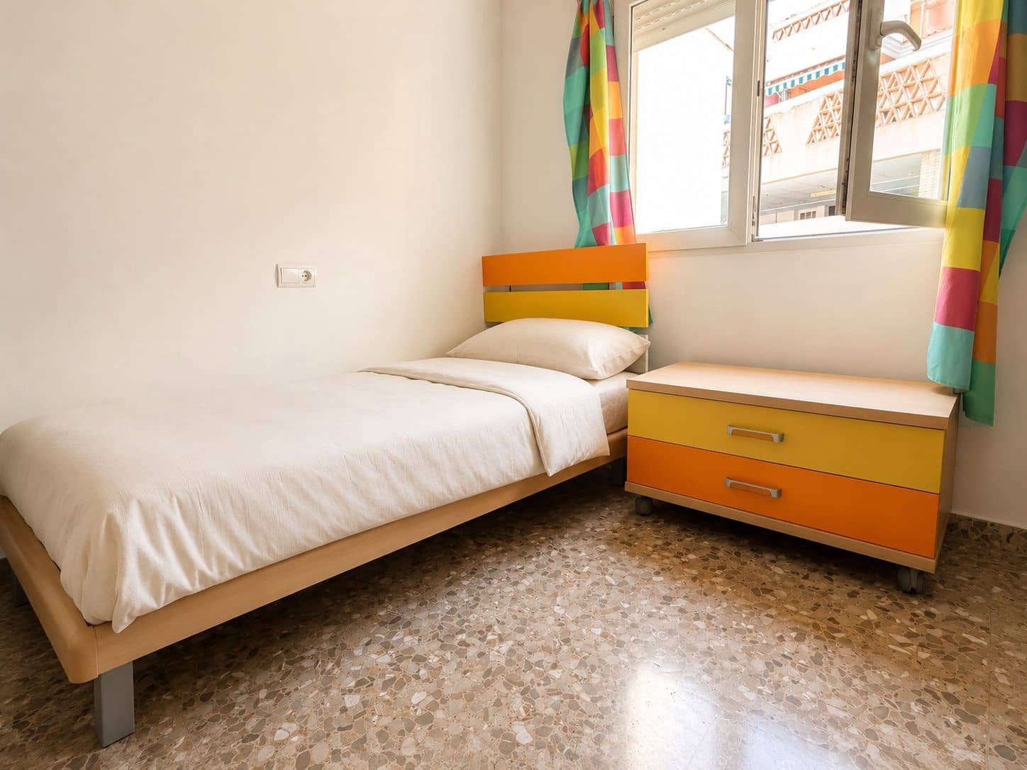 4 sovrum Semi-fristående Villa att hyra i Torre del Mar med pool - 2 500 € (Ref: 9877889)