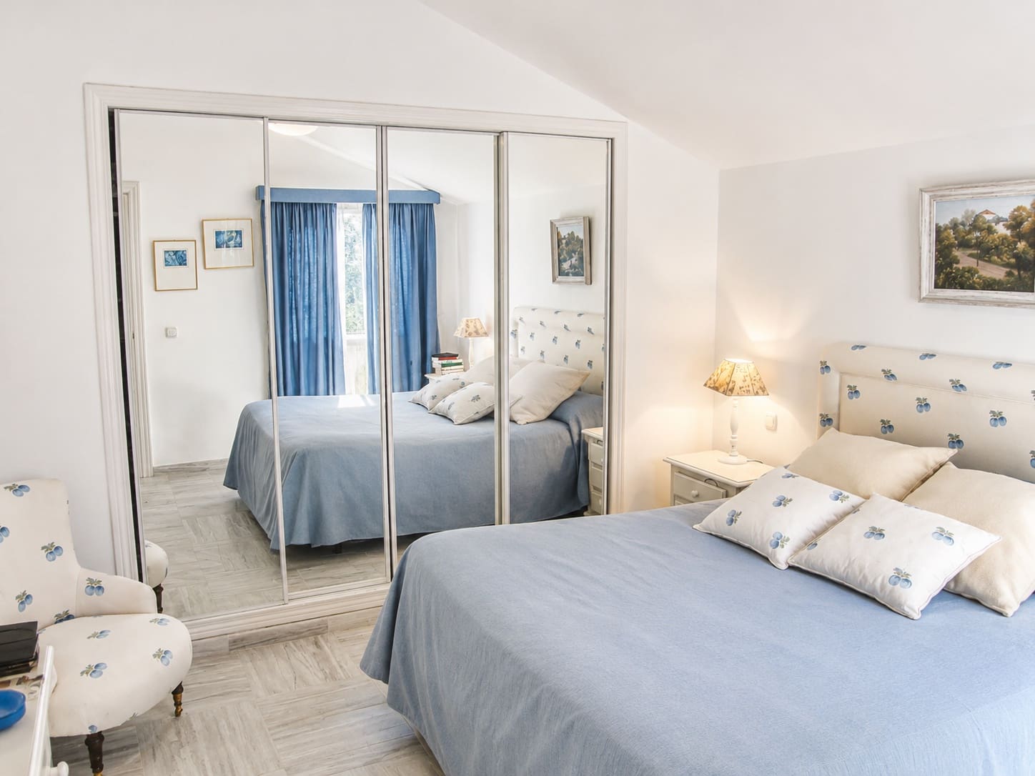 3 soveværelse Byhus til leje i Marbella med swimmingpool garage - € 1.600 (Ref: 9877890)