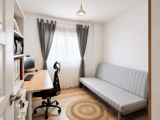 4 sovrum Semi-fristående Villa att hyra i Vélez-Málaga med pool garage - 2 400 € (Ref: 9877892)