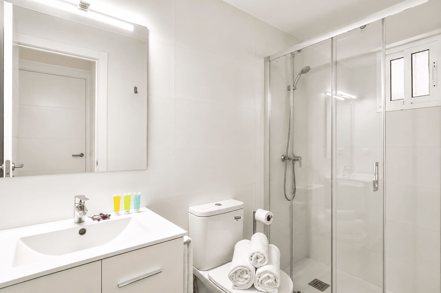 Appartement de 1 chambre à louer à Torremolinos avec piscine garage - 1 200 € (Ref: 9889732)