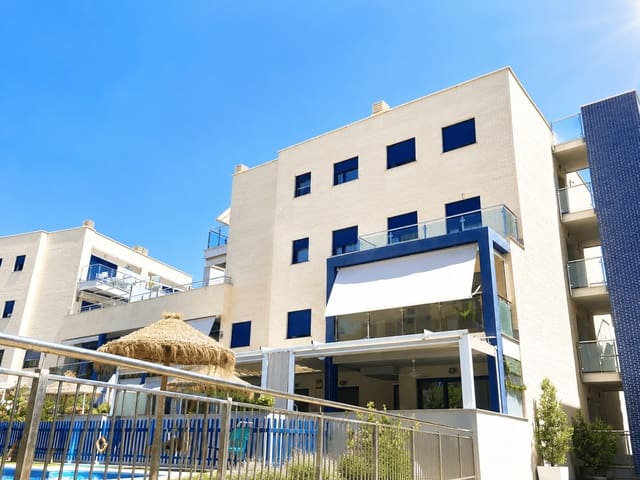 3 quarto Apartamento para arrendar em Almuñécar - 1 200 € (Ref: 9889733)