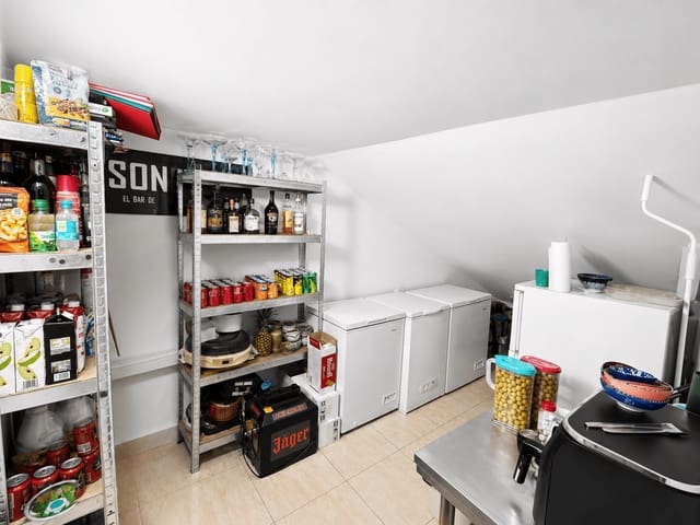 Comercial para venda em Frigiliana - 65 000 € (Ref: 9891678)