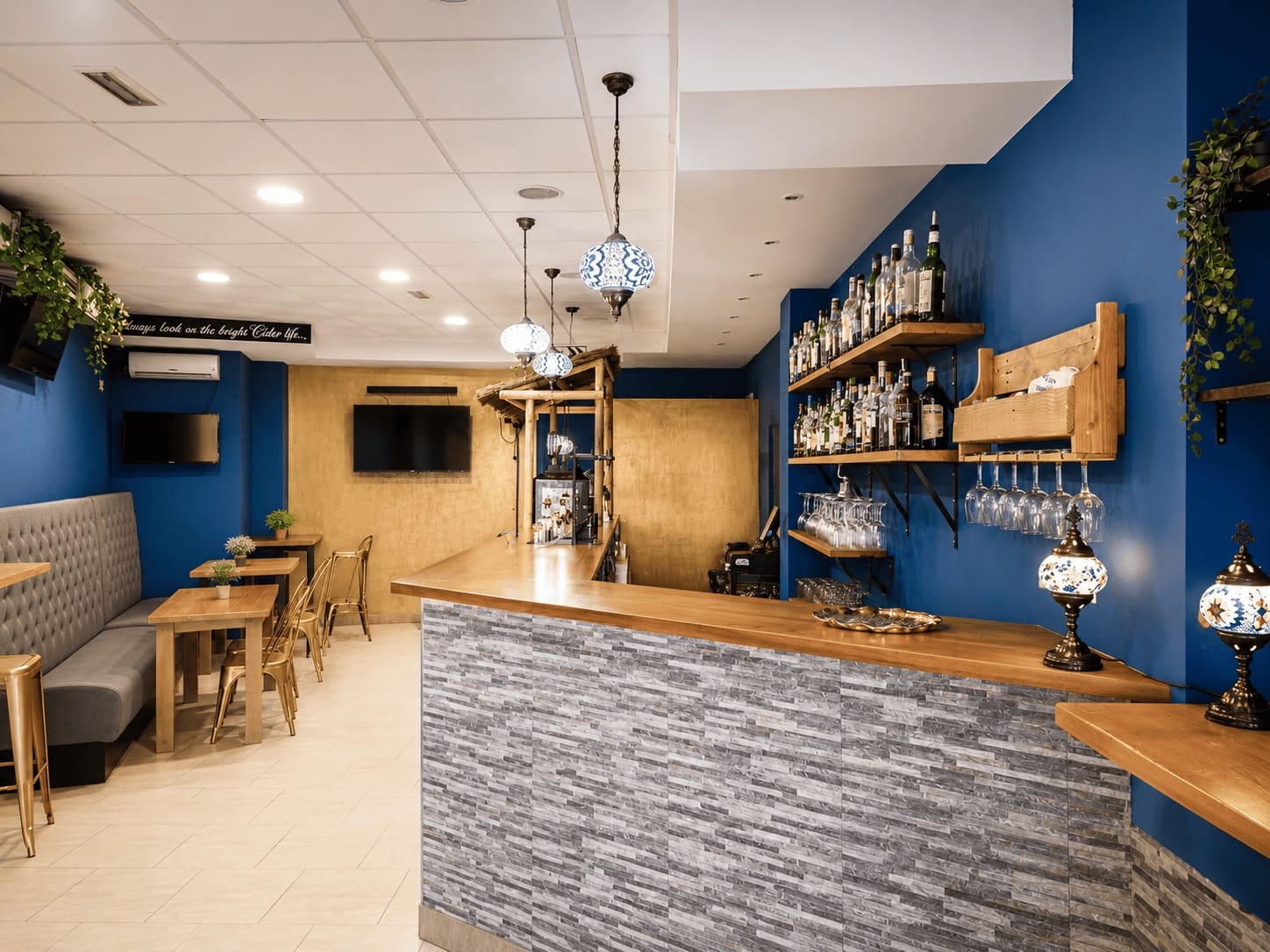 Kommersiell till salu i Frigiliana - 65 000 € (Ref: 9891678)