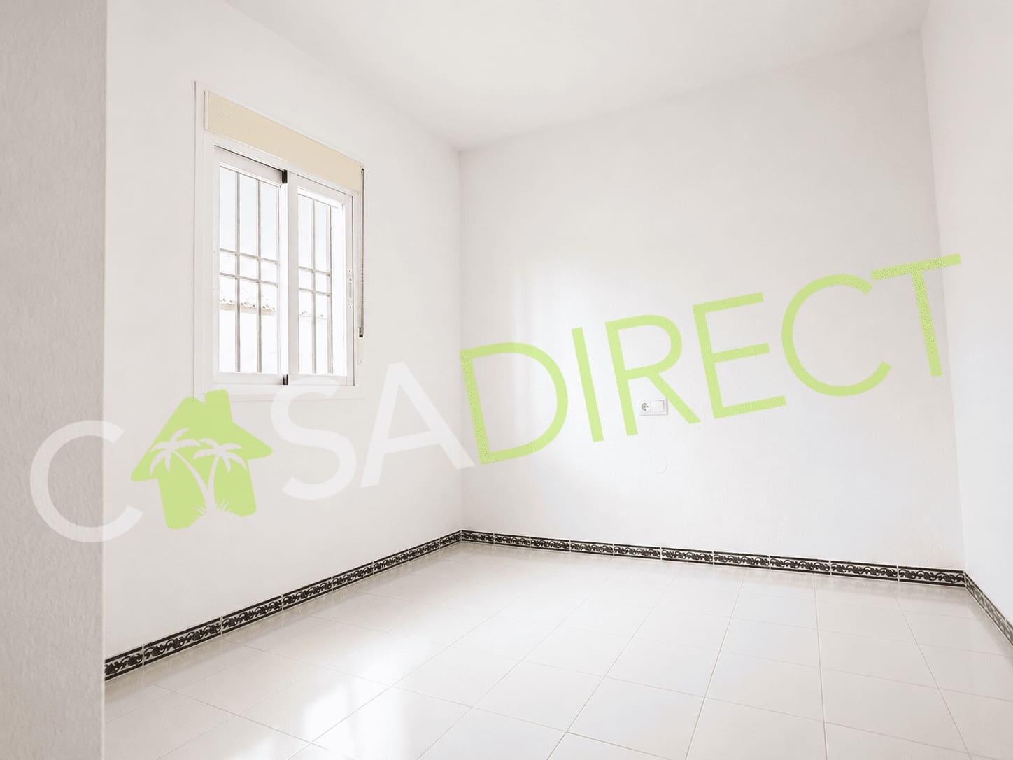3 Zimmer Doppelhaus zu vermieten in Rincon de la Victoria mit Pool Garage - 1.900 € (Ref: 9895755)