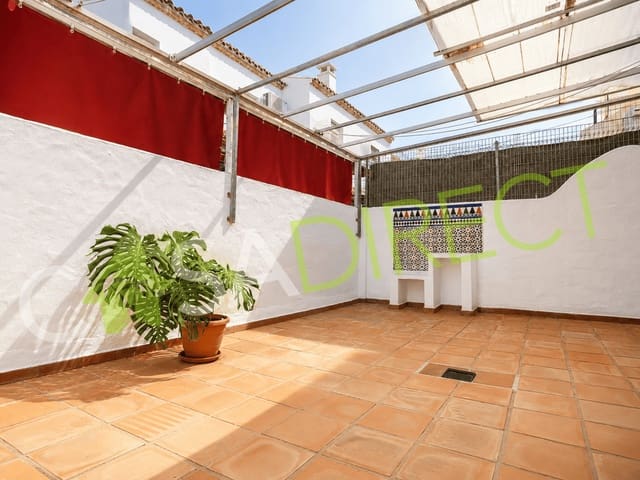 3 Zimmer Doppelhaus zu vermieten in Rincón de la Victoria - 1.900 € (Ref: 9895755)