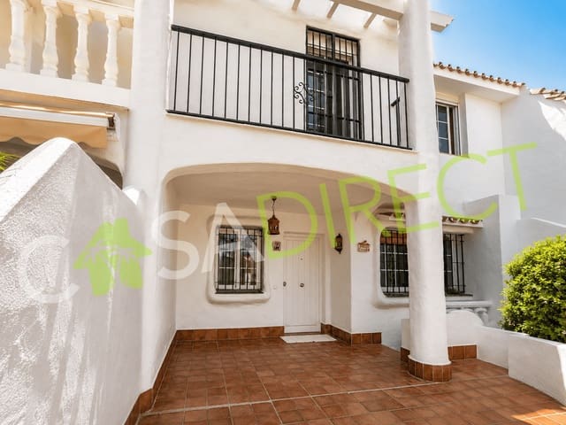 3 Zimmer Doppelhaus zu vermieten in Rincón de la Victoria - 1.900 € (Ref: 9895755)