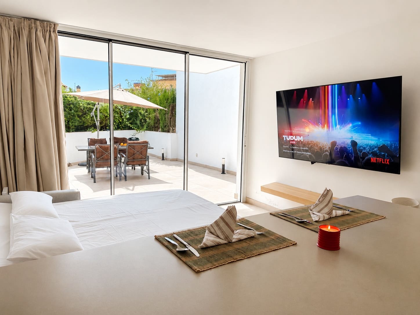 2 Zimmer Apartment zu vermieten in Marbella mit Pool Garage - 2.950 € (Ref: 9898719)