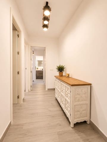 3 bedroom Apartment for rent in Arroyo de la Miel, Benalmádena with pool garage - € 2,440 (Ref: 9902799)